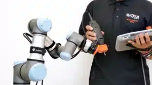 سنسور ضربه رباتیک